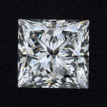 Load image into Gallery viewer, LG526274907- 2.00 ct princess IGI certified Loose diamond, I color | VS2 clarity
