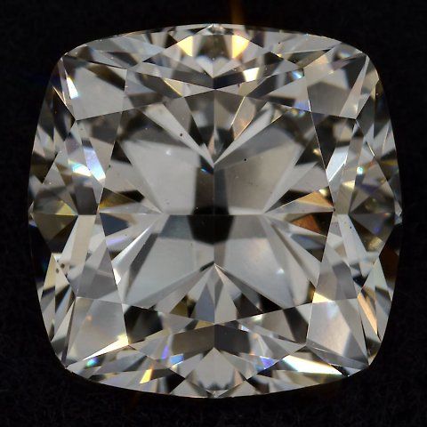 LG557251425- 1.57 ct cushion brilliant IGI certified Loose diamond, K color | VS2 clarity