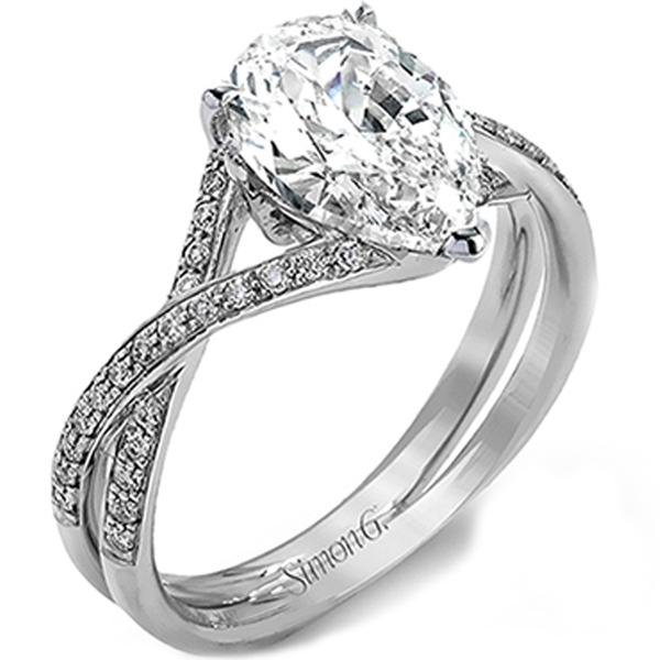 Pear-Shaped Diamond Engagement Ring with Split Shank 4.5 / Rose Gold